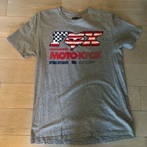 Fox mens tshirt medium